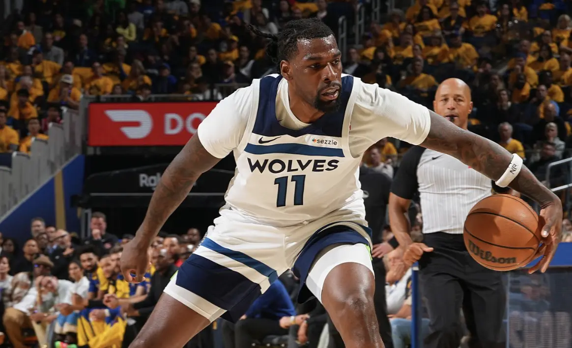 Naz Reid prolonge avec Minnesota : 125M$ sur 5 ans !